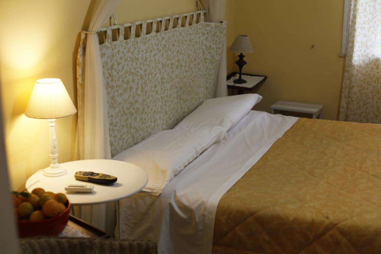 B&B Xenia Patti Ngoại thất bức ảnh